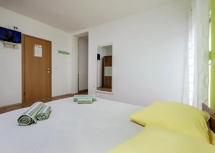 Apartment Roko *